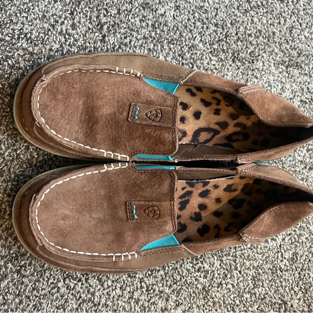 Women’s Ariat Brown Shoes with Leopard Print Lining